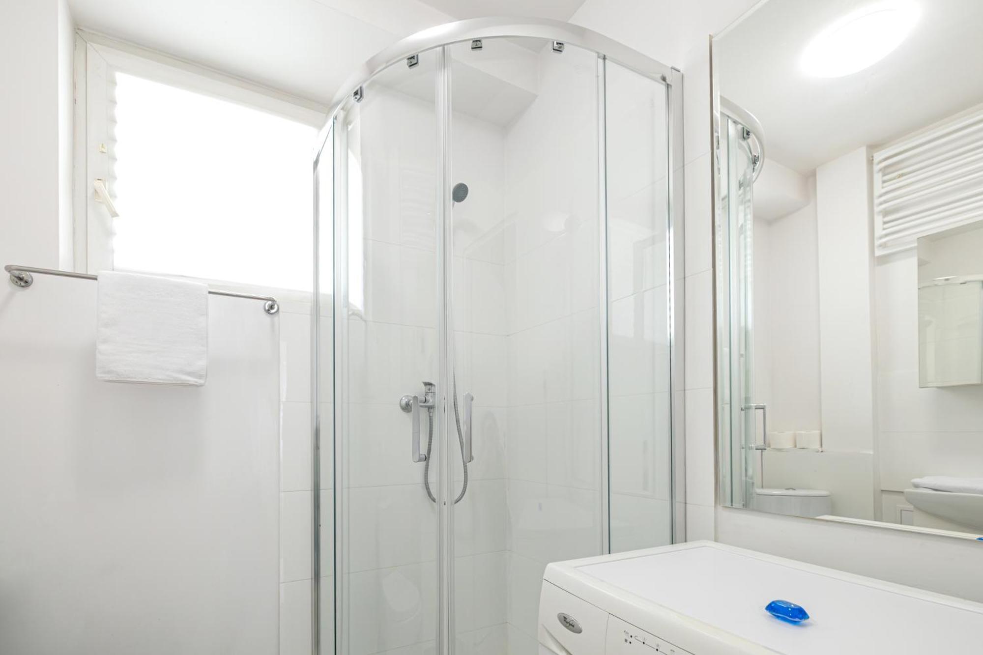 Corazziego Plac Bankowy Apartament *